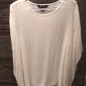 White with silver sequin accent size os.